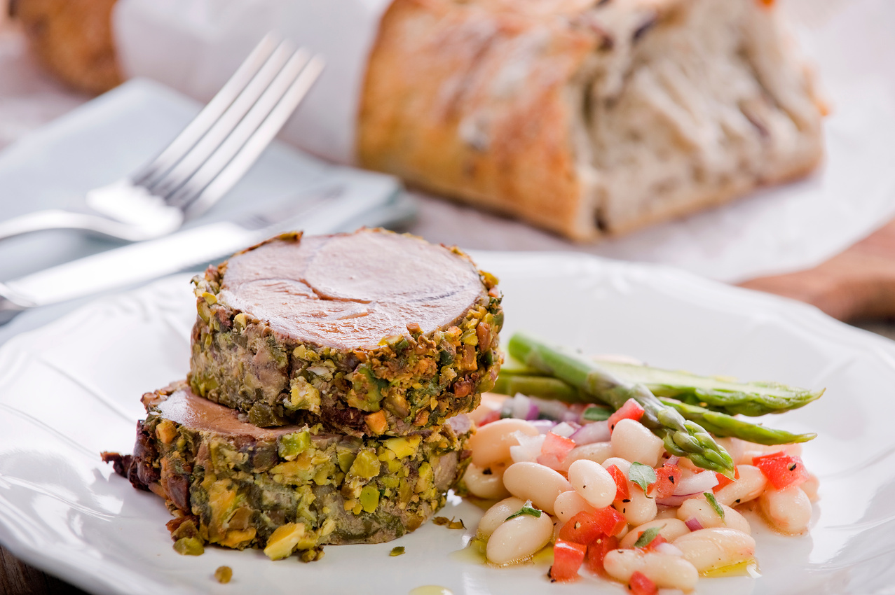 pistachio crusted lamb with cannellini bean salad